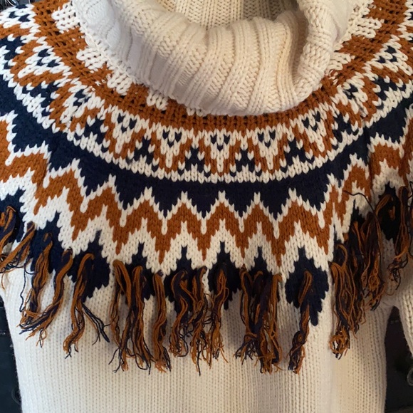 FOREVER 21 Ivory Boho Fair Isle Fringe Accent Turtleneck Sweater Size S - Picture 3 of 4